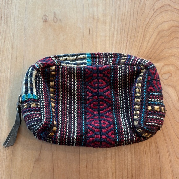Tribal print pouch - Picture 1 of 3